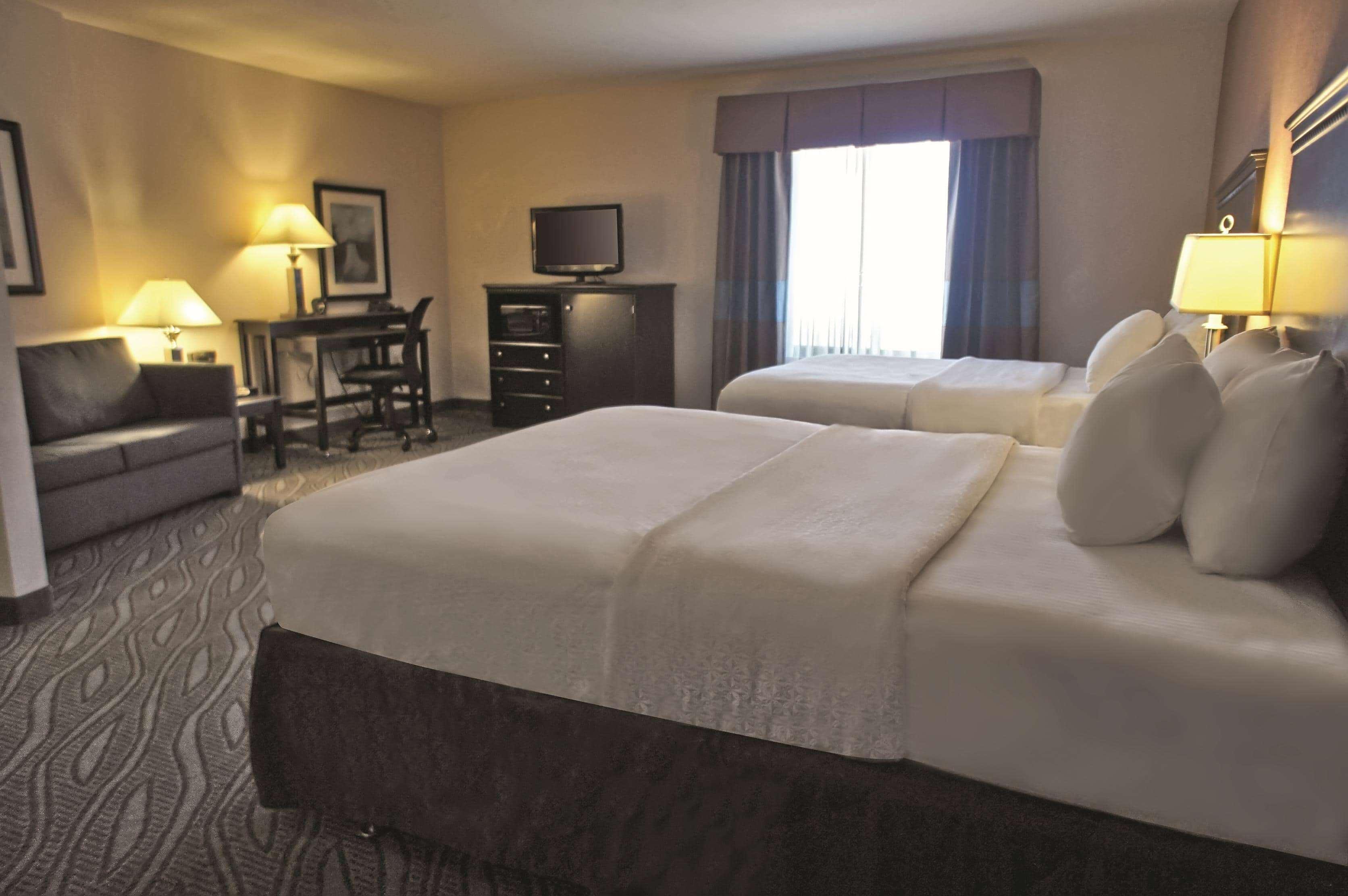 La Quinta By Wyndham Edmond Otel Dış mekan fotoğraf