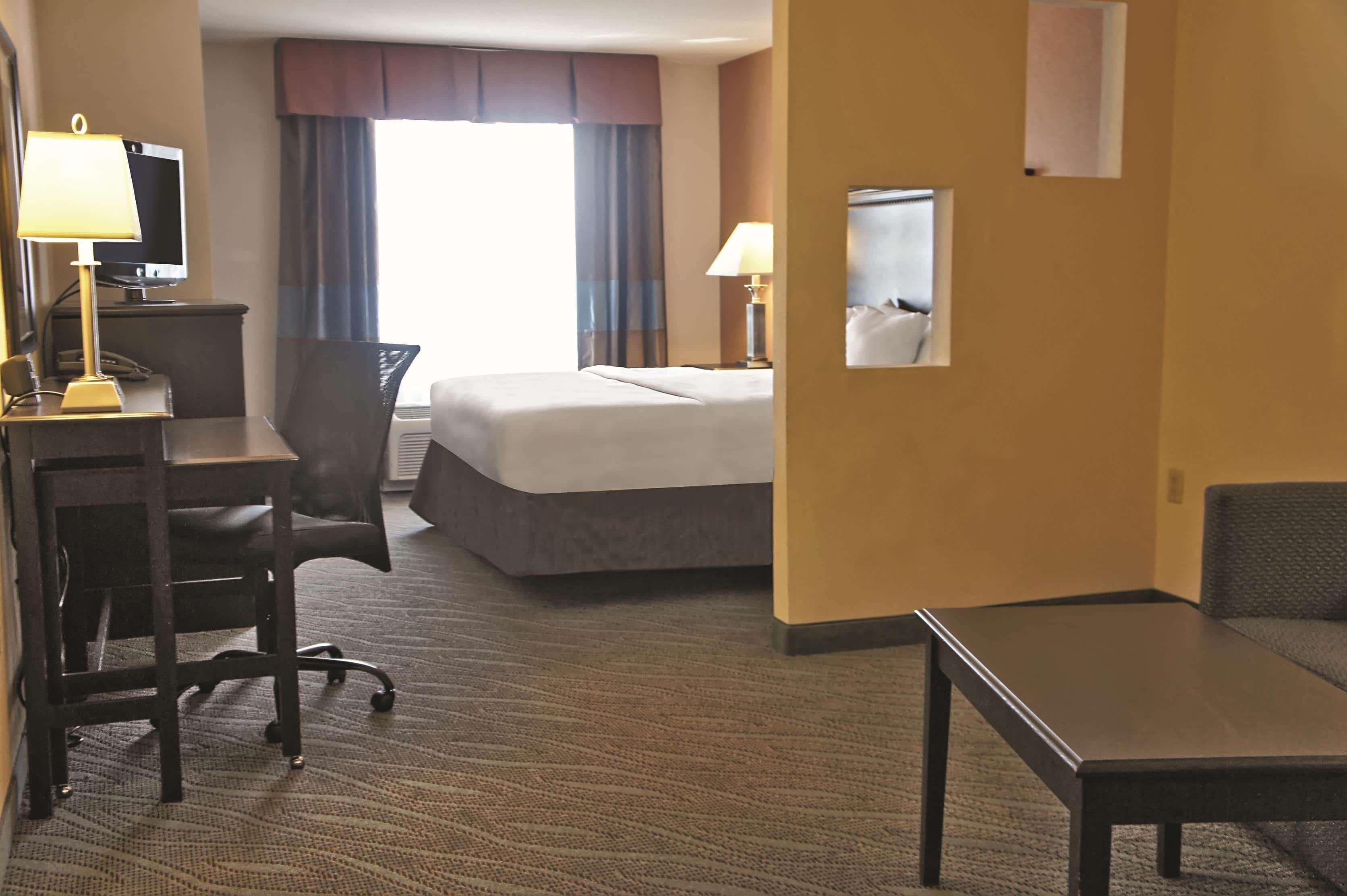 La Quinta By Wyndham Edmond Otel Dış mekan fotoğraf
